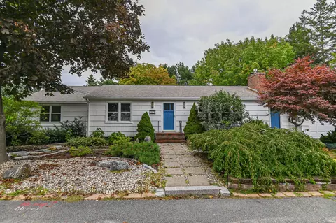 367 Summit St, Portland, ME 04103