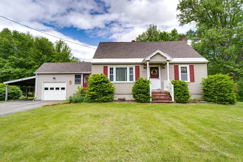 564 Portland St, Rochester, NH 03867