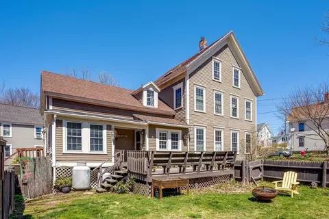 62 Willow St, Bath, ME 04530