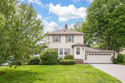26 Pennsylvania Ave, South Portland, ME 04106