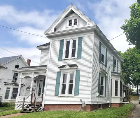 46 State St, Brewer, ME 04412