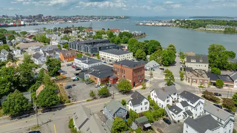 48 E St, South Portland, ME 04106