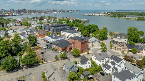 48 E St, South Portland, ME 04106