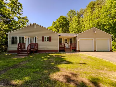 6 Grover Hill Rd, Bethel, ME 04217