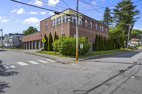 35 Franklin St, Augusta, ME 04330