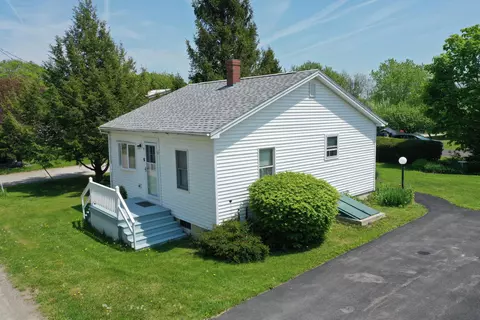 5 Garfield Ave, Orrington, ME 04474