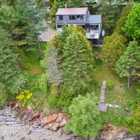 465 Main St, Southwest Harbor, ME 04679