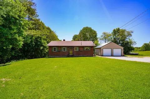 55 Middle Rd, Cumberland, ME 04021