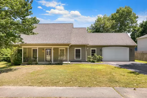 102 Verrill St, Portland, ME 04103