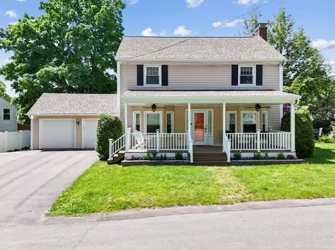 10 Brooklawn Ave, Augusta, ME 04330