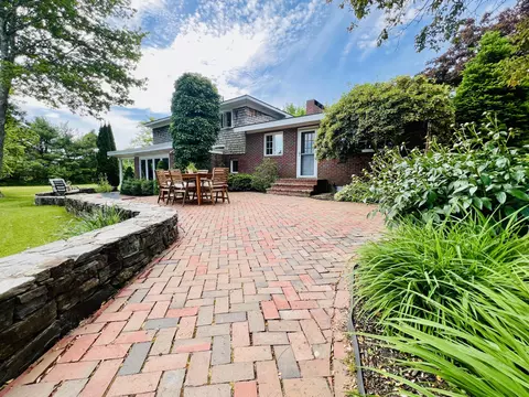 71 Broadturn Rd, Scarborough, ME 04074