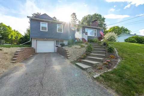 316 Fern St, Bangor, ME 04401