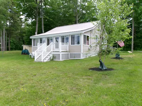 117 Marrs Point Rd, Wales, ME 04280