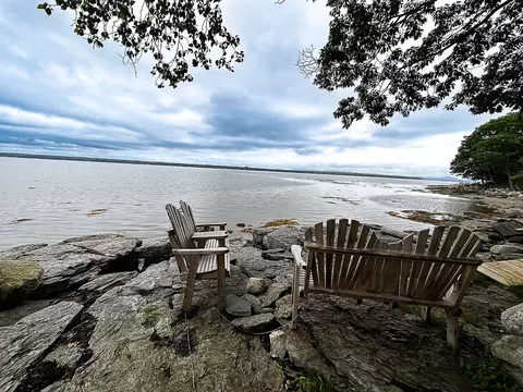 1319 Newbury Neck Rd, Surry, ME 04684