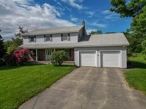 54 Arctic Station Rd, Orrington, ME 04474