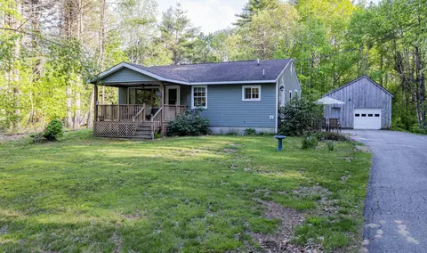 753 Deering Ridge Rd, Waterboro, ME 04030