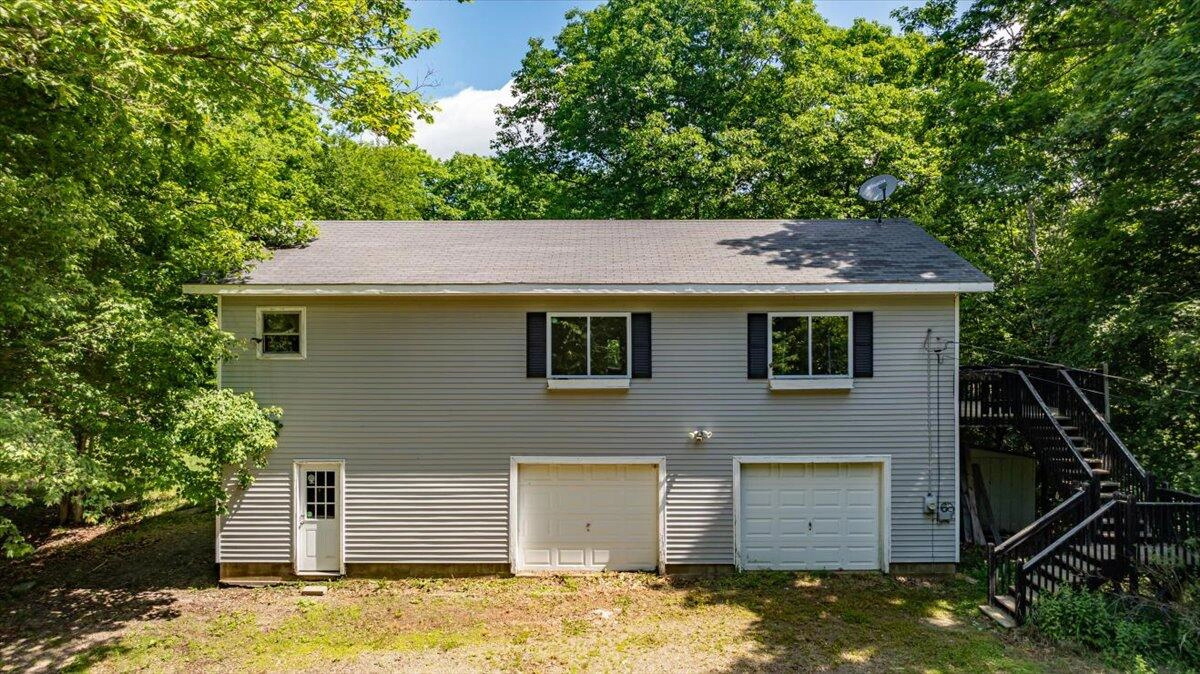 5 Town House Rd  