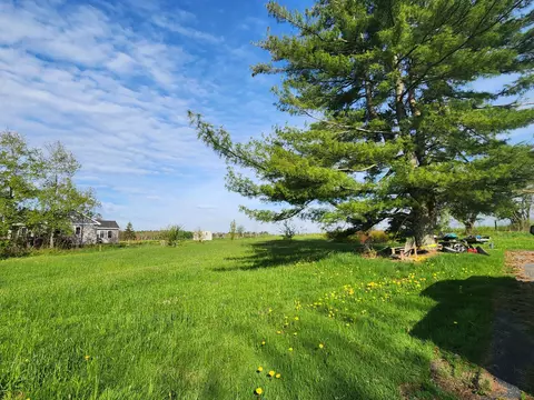 00 Old County Rd, Hampden, ME 04444