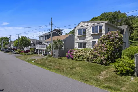 56 Garrison Ave, York, ME 03909