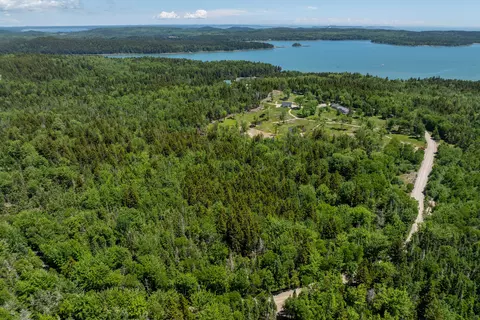 362 Duck Cove Rd, Roque Bluffs, ME 04654