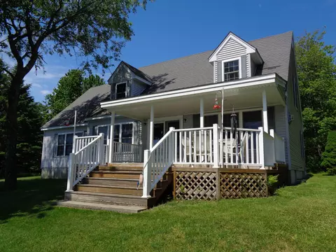 55 Fox Run, Lamoine, ME 04605