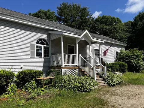 196 Pleasant St, Lewiston, ME 04240
