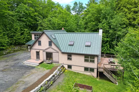 1279 Great Moose Dr, Hartland, ME 04943