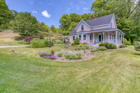 771 Boothbay Rd, Edgecomb, ME 04556