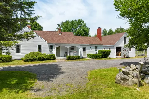 282 Quaker Ridge Rd, Leeds, ME 04263