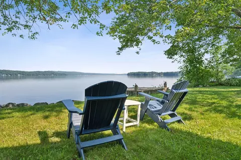 2 Inlet Dr, Sabattus, ME 04280