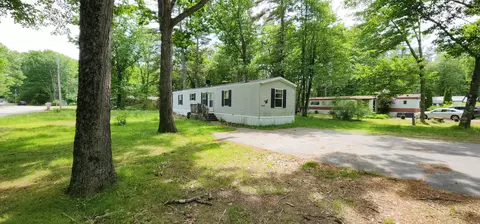 809 New Dam Rd, Sanford, ME 04073