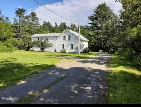 39 Main St, Harmony, ME 04942