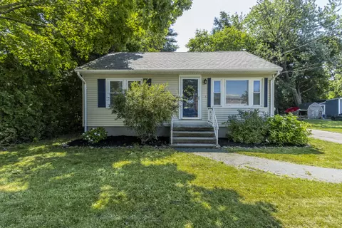25 Gertrude Ave, Portland, ME 04103