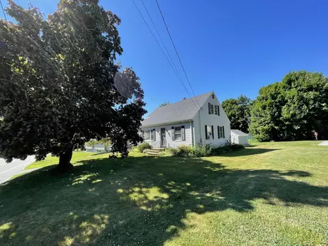 16 Summit St, Portland, ME 04103