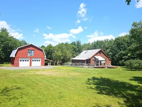 260 North Rd, Leeds, ME 04263