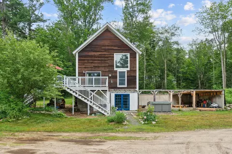 327 North Rd, Chebeague Island, ME 04017