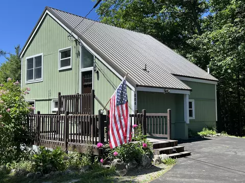 664 Kenduskeag Ave, Bangor, ME 04401