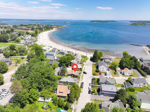 15 Willard St, South Portland, ME 04106