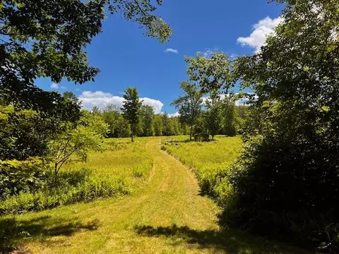 543 Knowlton Corner Rd, Farmington, ME 04938