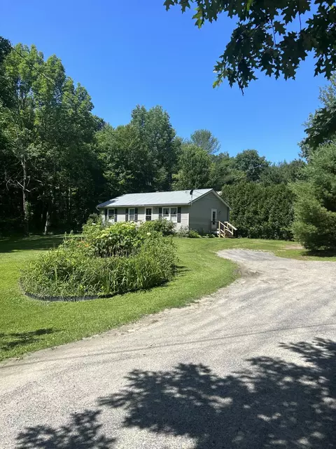 6 Field, Fayette, ME 04349