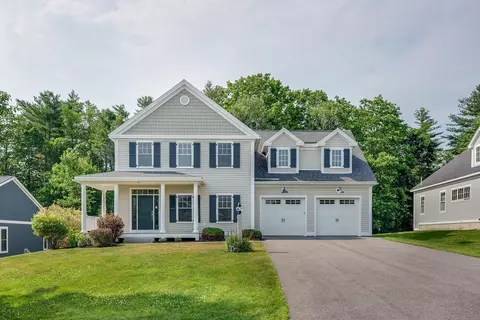 66 Wyman Way, Cumberland, ME 04021