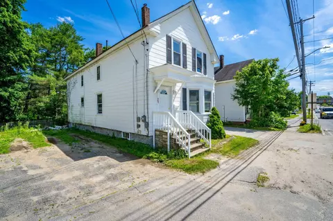 563 Main St, Lewiston, ME 04240