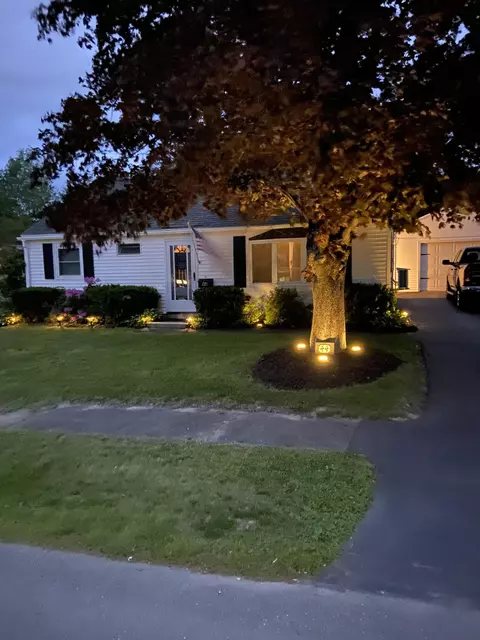 44 Knox Ave, Bangor, ME 04401