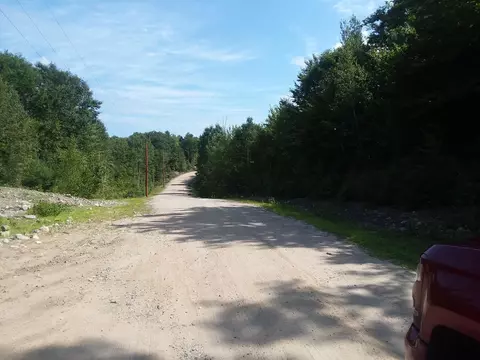 71 Wadsworth Rd # A, Cornish, ME 04020