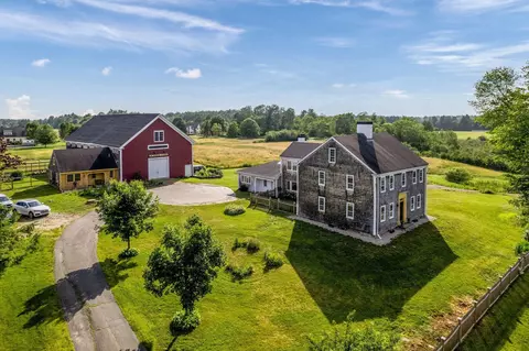 224 Tuttle Rd, Cumberland, ME 04021