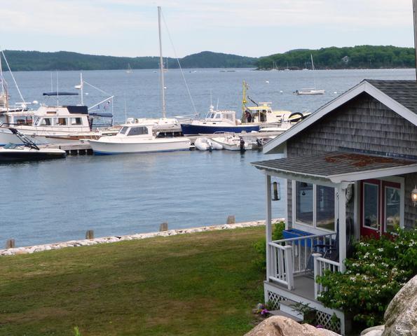 37 Water St, Castine, ME 04421