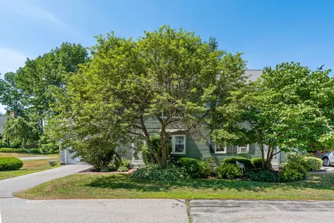 31 Wisteria Way #31, South Portland, ME 04106