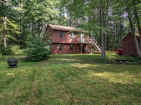131 Biscay Rd, Damariscotta, ME 04543