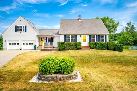 11 Alexander Dr, Biddeford, ME 04005