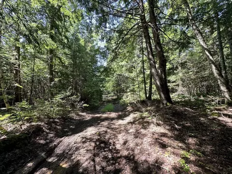 Undisclosed, Mercer, ME 04957
